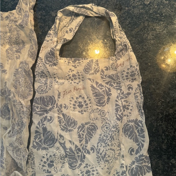 2 Free People Gauze Dust Bags - Picture 5 of 5